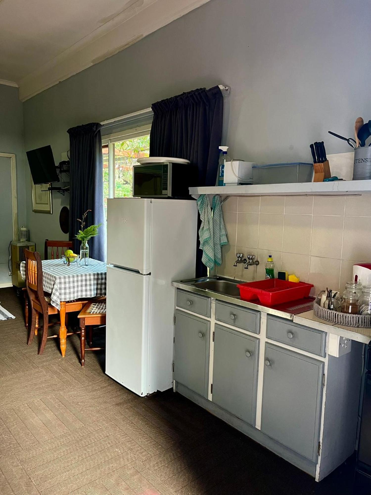 Glen House Apartment Brenton-on-Sea Exterior photo